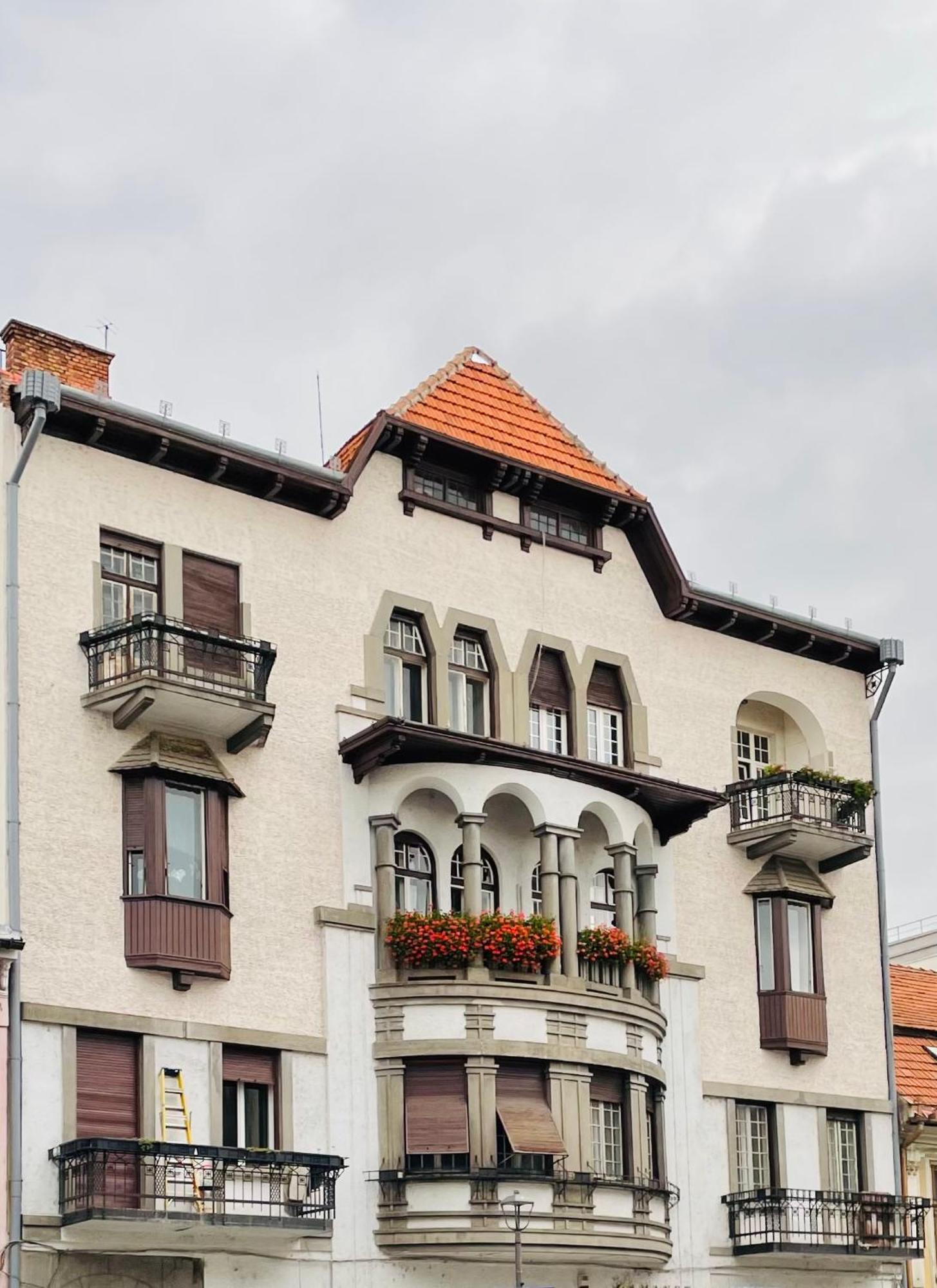 Ferienwohnung Littleparis Cluj-Napoca Exterior foto